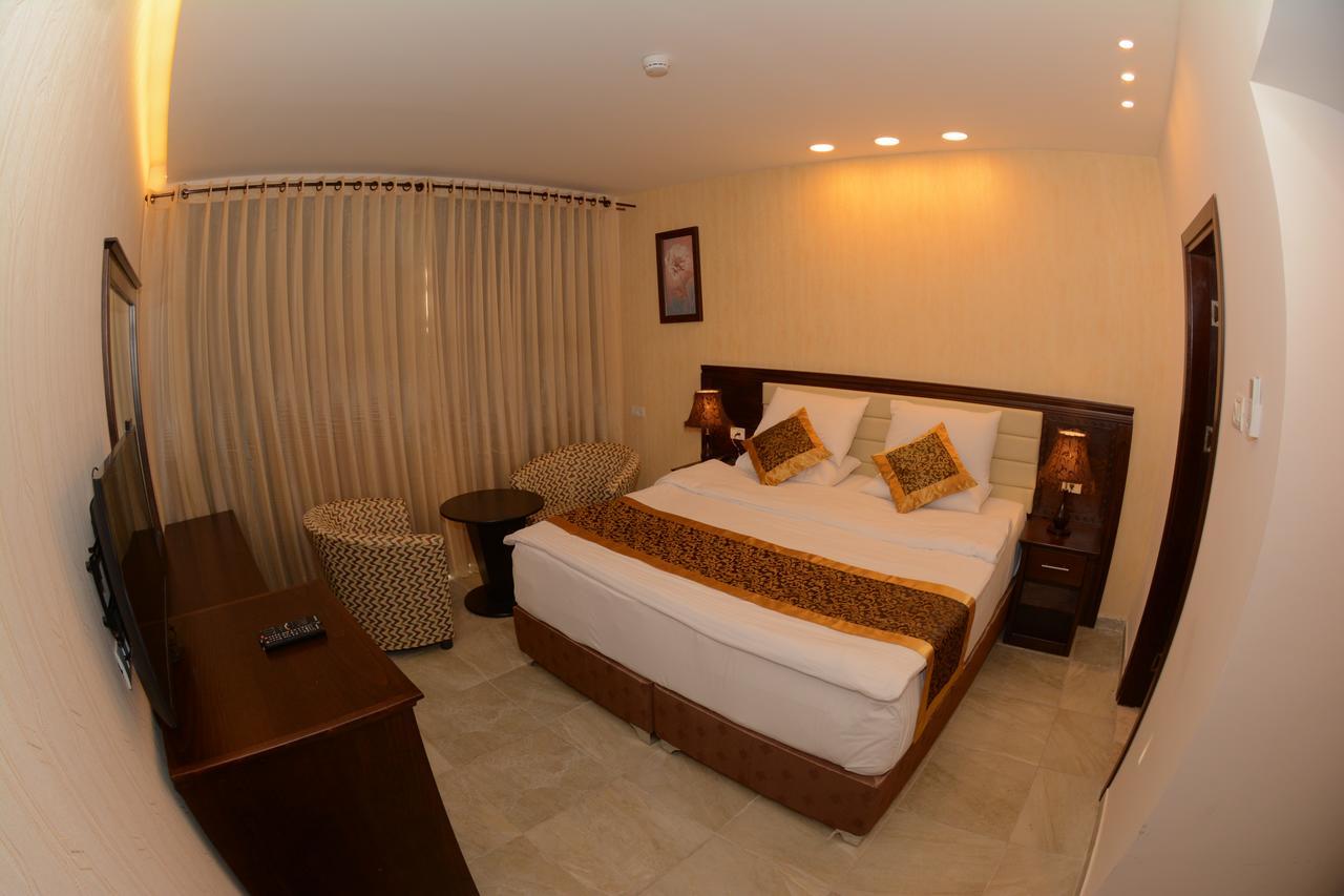 Royal Suites เนบลุส ภายนอก รูปภาพ